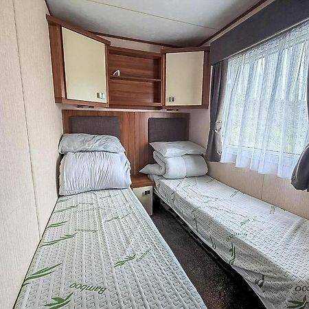 Lovely 8 Berth Caravan At Sunnydale In Lincolnshire Ref 35239S لاوث المظهر الخارجي الصورة