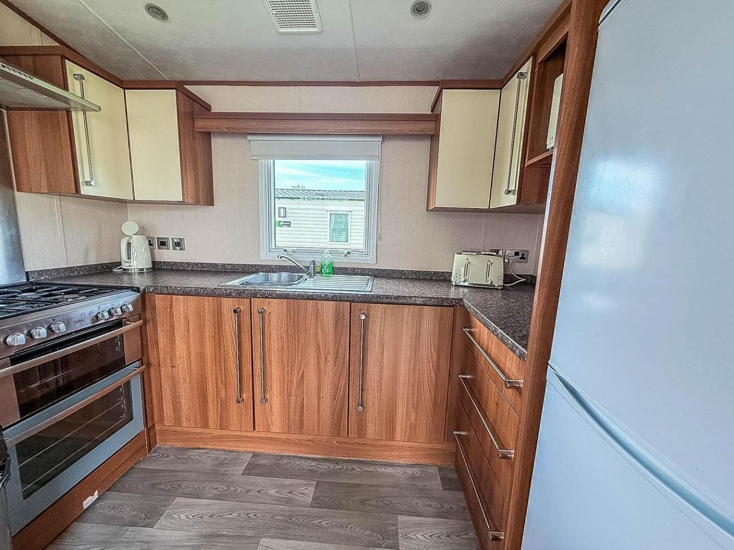 Lovely 8 Berth Caravan At Sunnydale In Lincolnshire Ref 35239S لاوث المظهر الخارجي الصورة